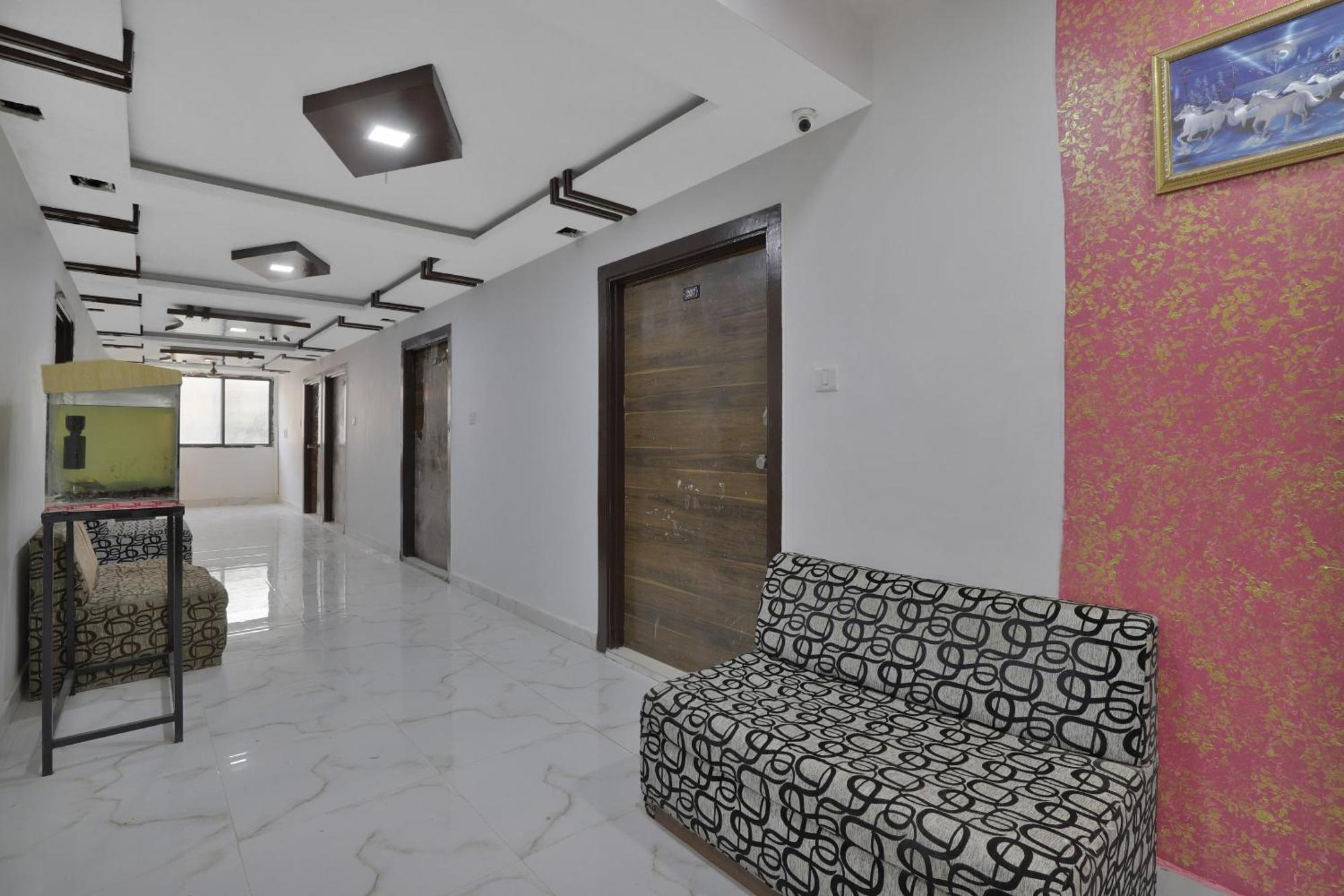 Hotel O Rudra Palace Ahmedabad Luaran gambar